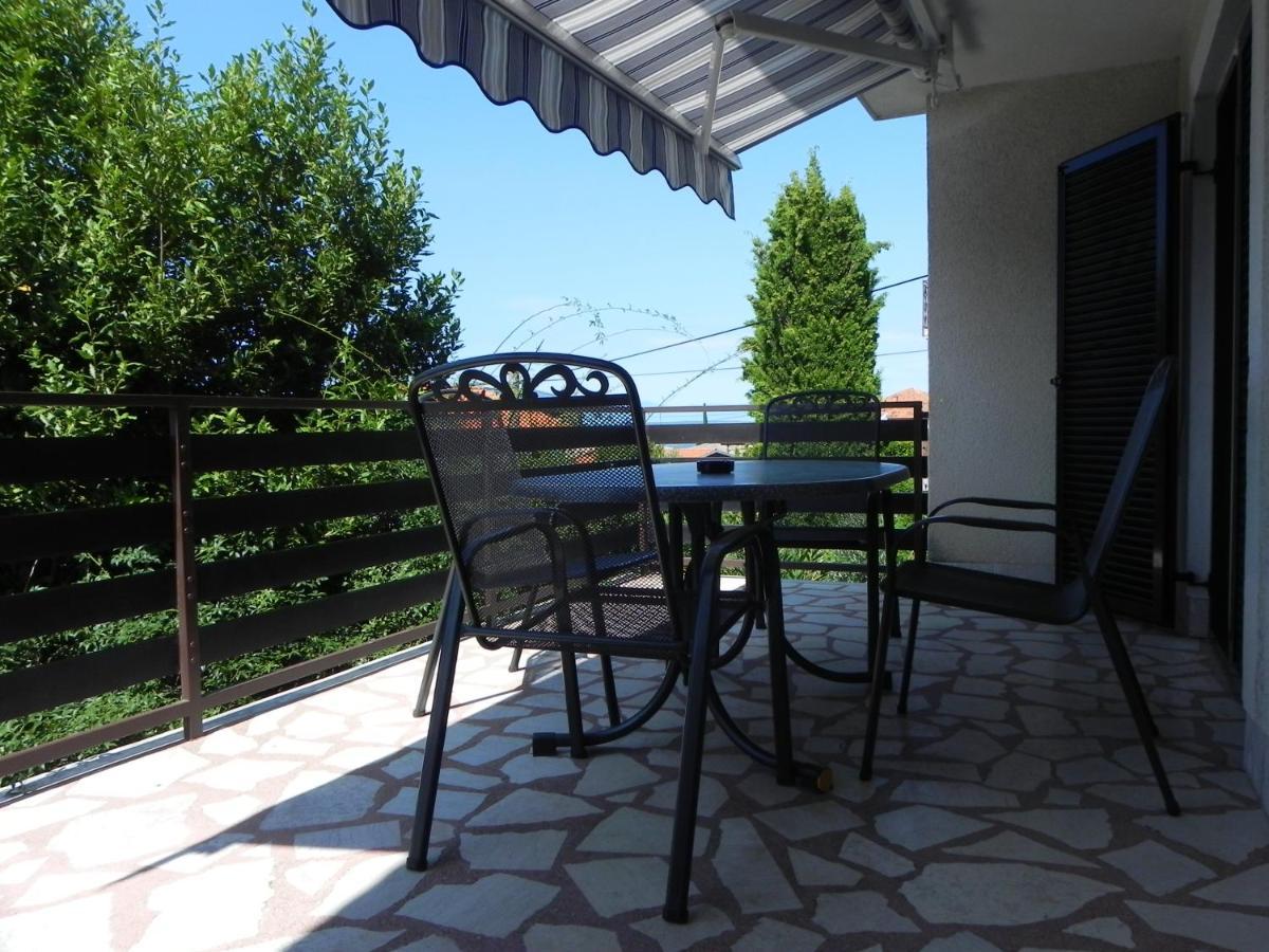 Apartments Katalenić Selce Bagian luar foto