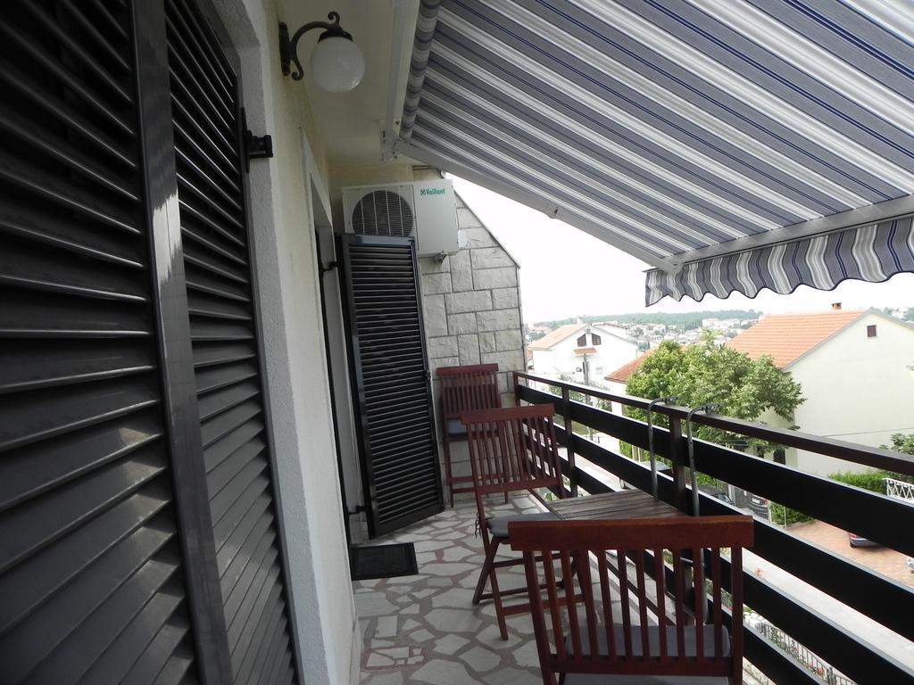 Apartments Katalenić Selce Bagian luar foto