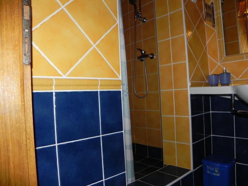 Apartments Katalenić Selce Bagian luar foto