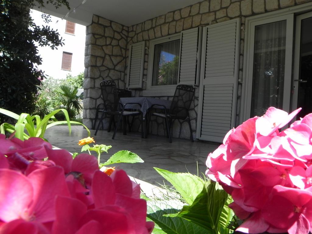 Apartments Katalenić Selce Bagian luar foto